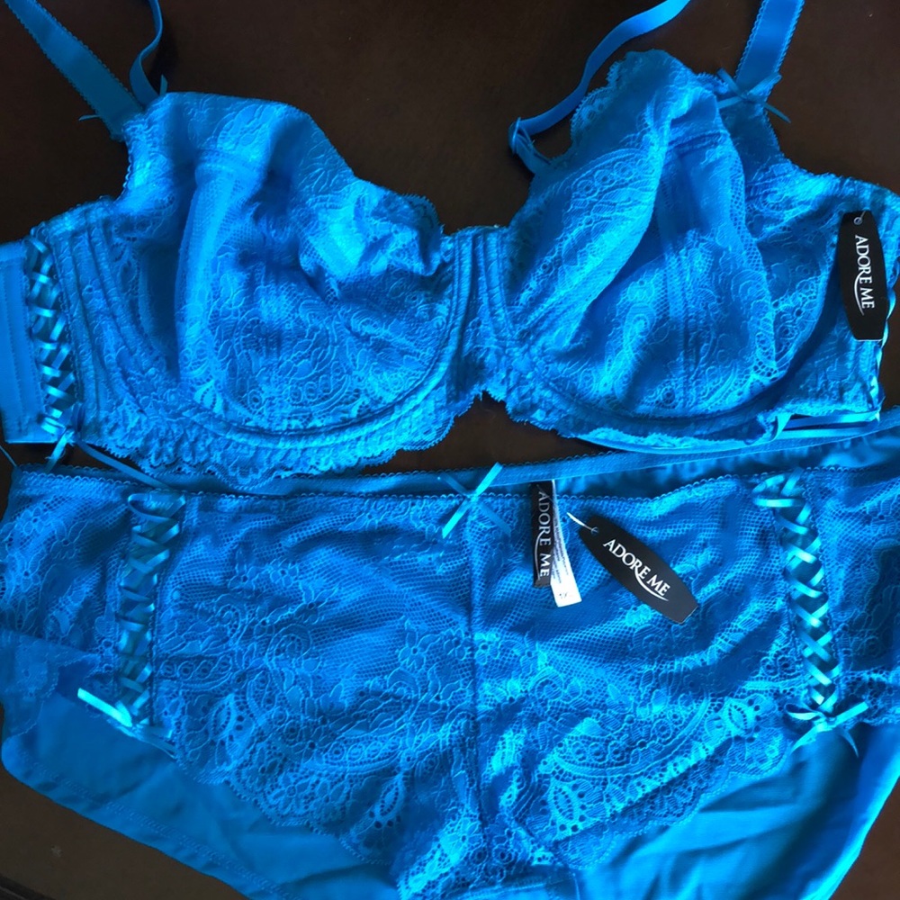 NWT Bra and Panty Set